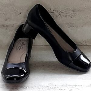 Clarks Collection Chartli Diva Chunky Heel Pumps Leather Size 6.5